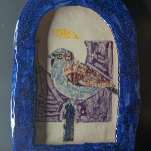 Sparrow. The altar is dedicated to a bird living in the city.