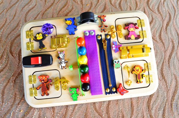 Wild Animal Busy board Toy for travel Toddler Baby Gift 1st Montessori Activity Autism Latch Finger Board Christmas Waldorf Special needs