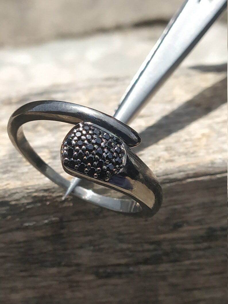 NATURAL BLACK SPINEL Ring-925 sterling silver ring