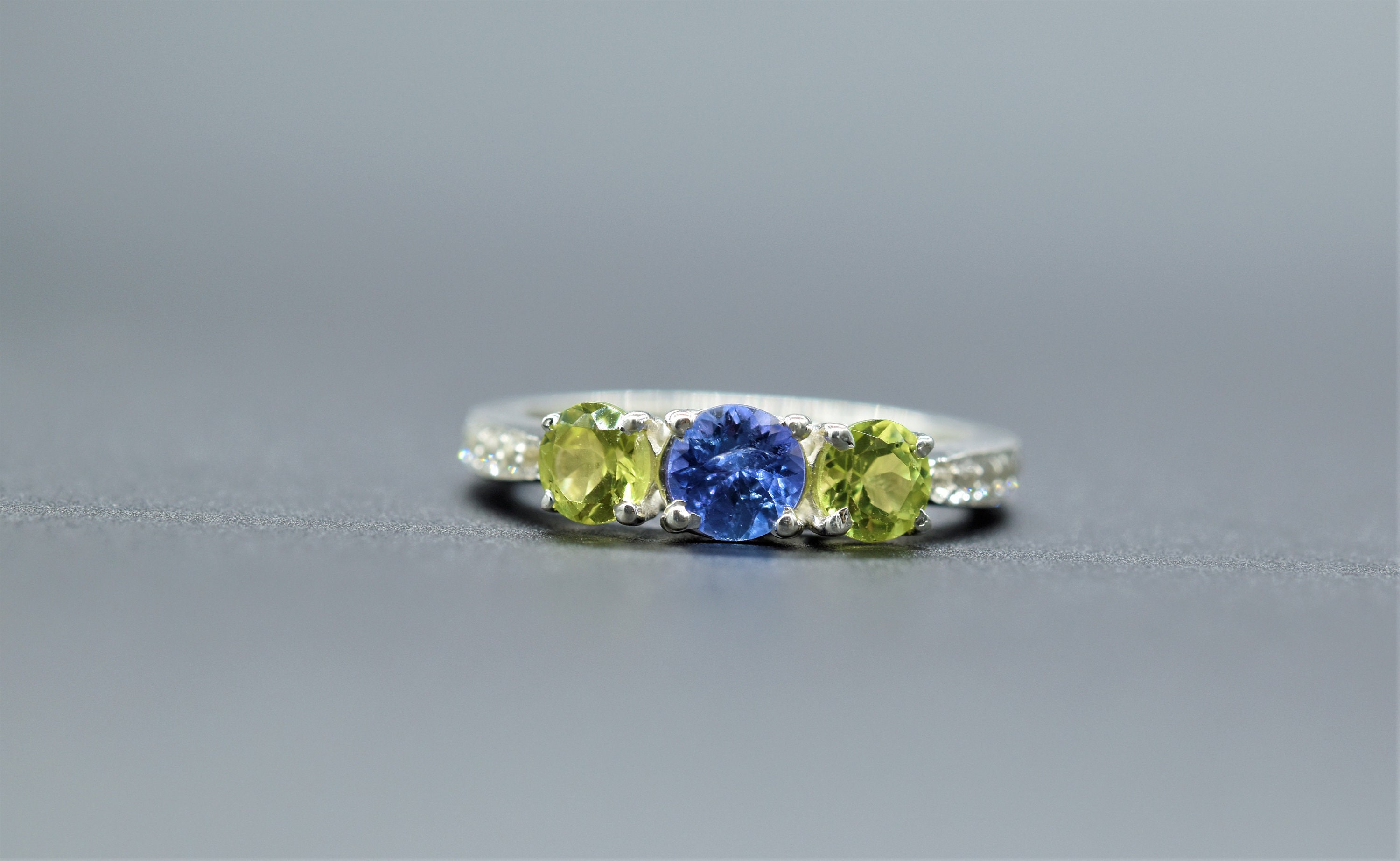 Antique Tanzanite and Peridot Ring Round Shape Cocktail Etsy