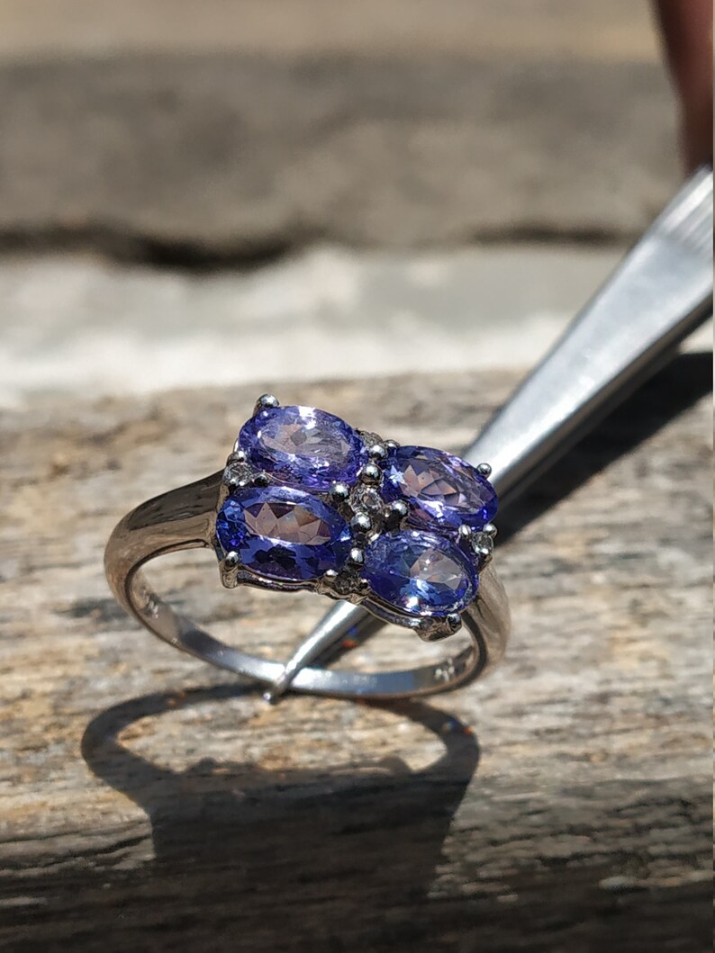 925 sterling silver ring-genuine ring NATURAL TANZANITE RING