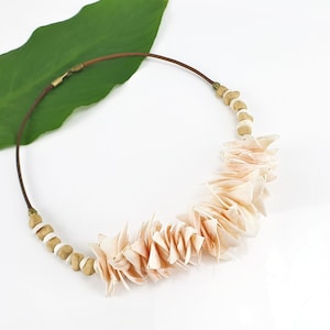 Chain necklace from shells on straps summer fashion jewelry vintage boho chic