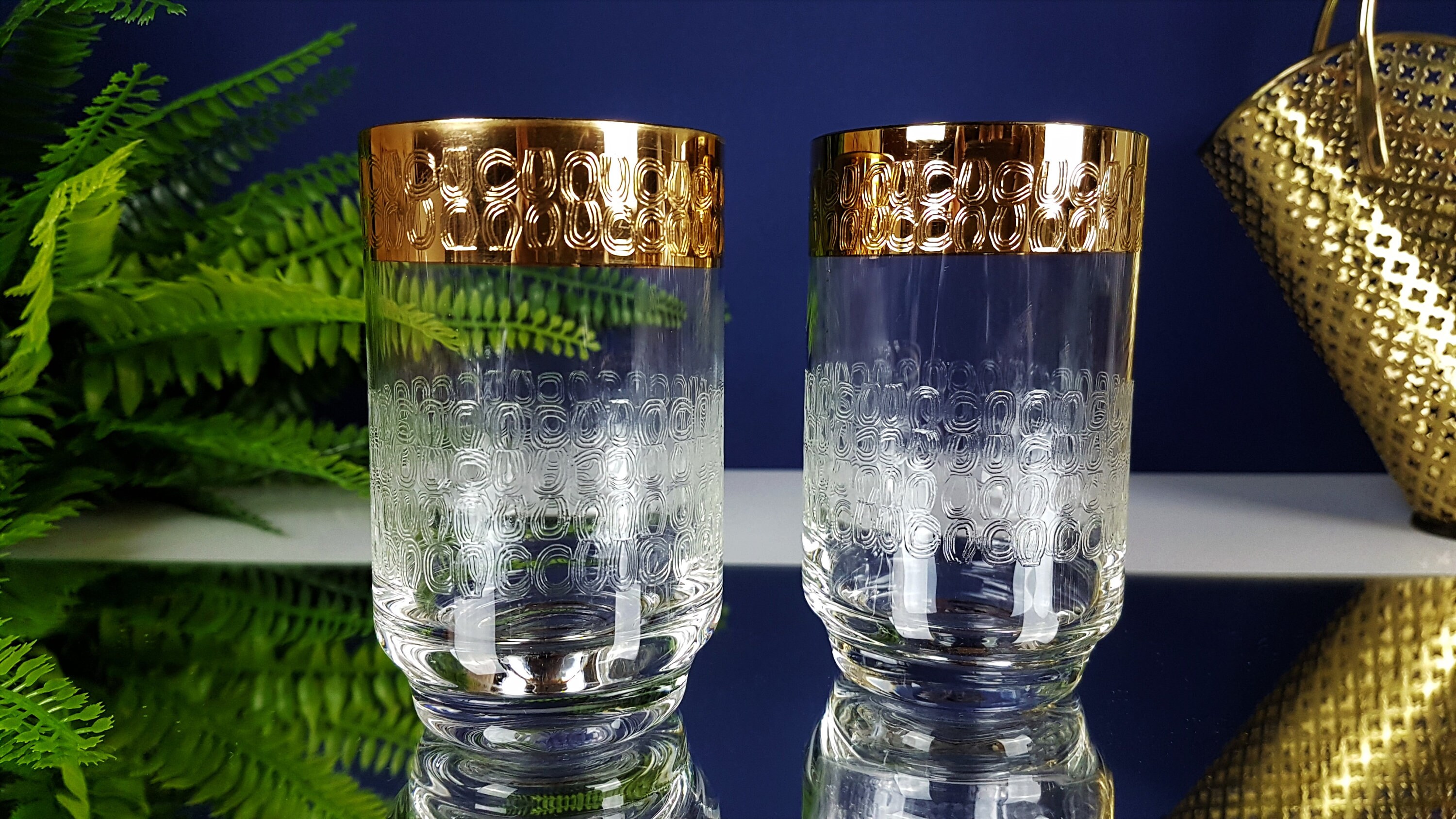 2 festive drinking glasses / water glasses / glasses with gold Etsy