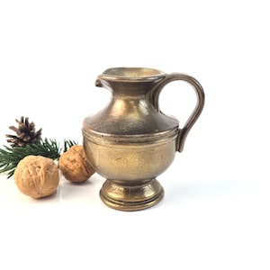 Vintage vase / amphora made of brass table decoration table decoration brass cottage
