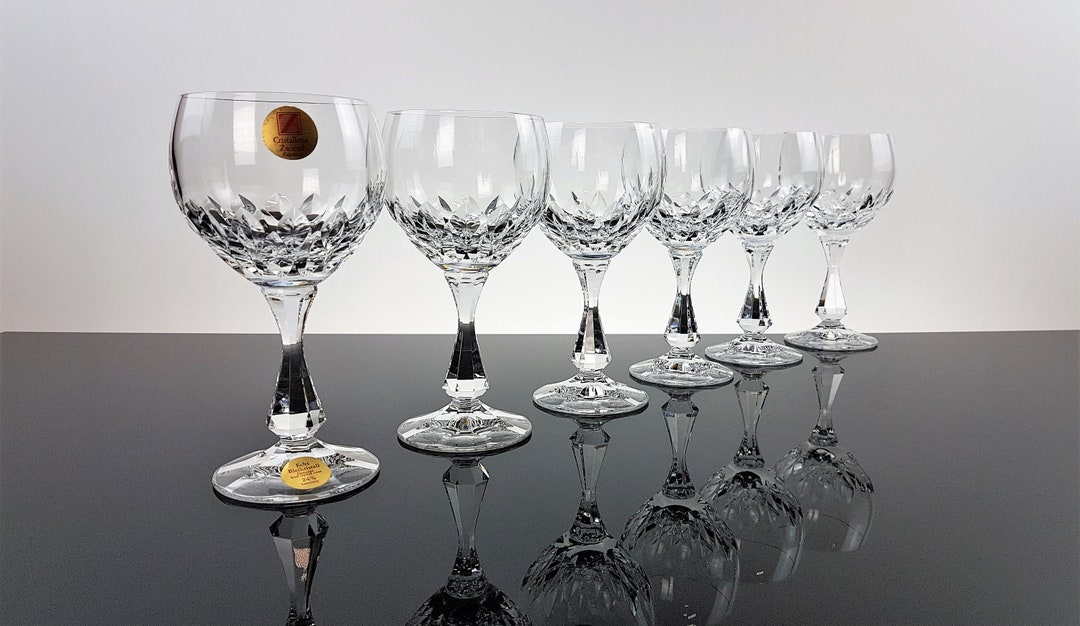 6 Noble Vintage Wine Glasses Made of Crystal / Lead Crystal Solid