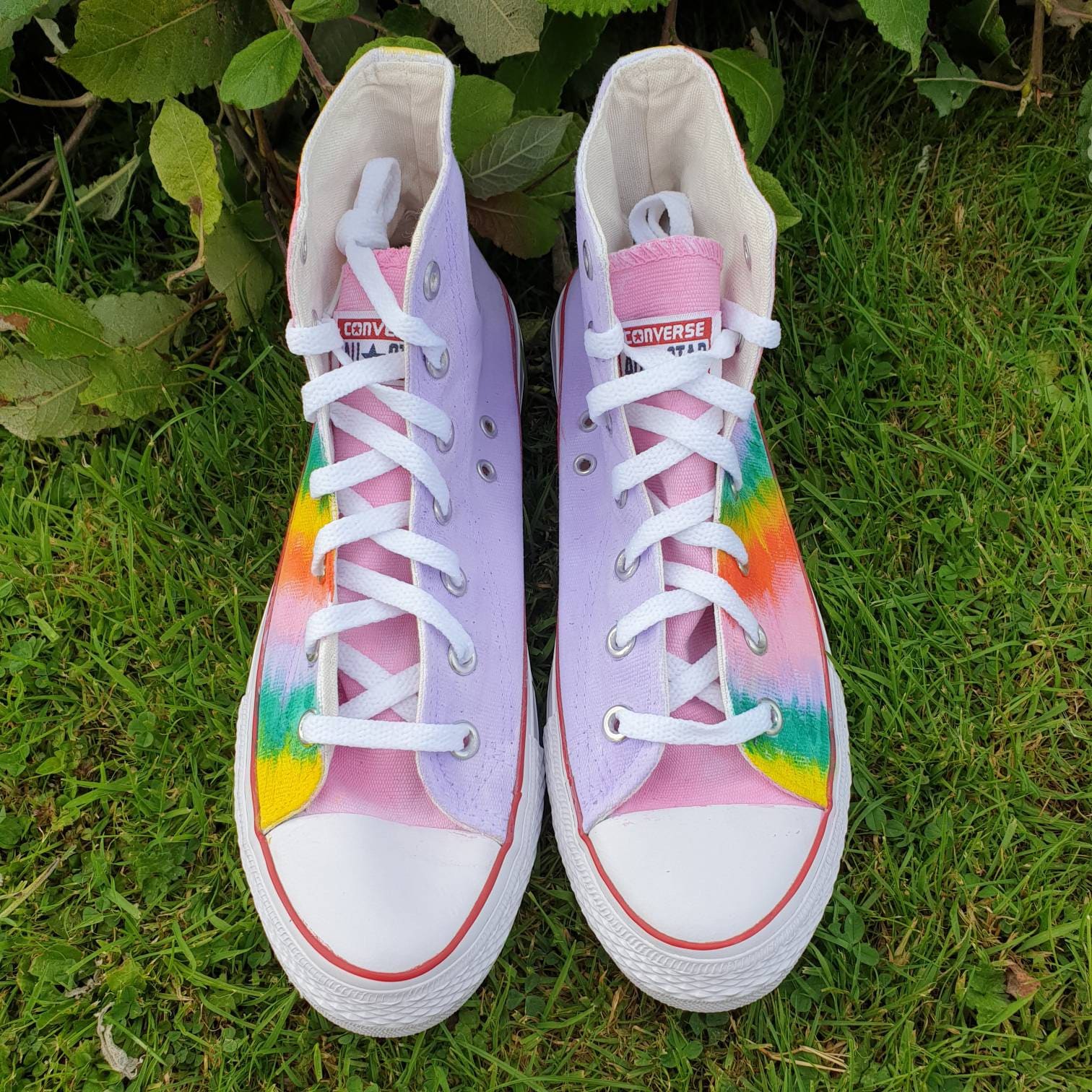 Tie dye 2025 converse journeys
