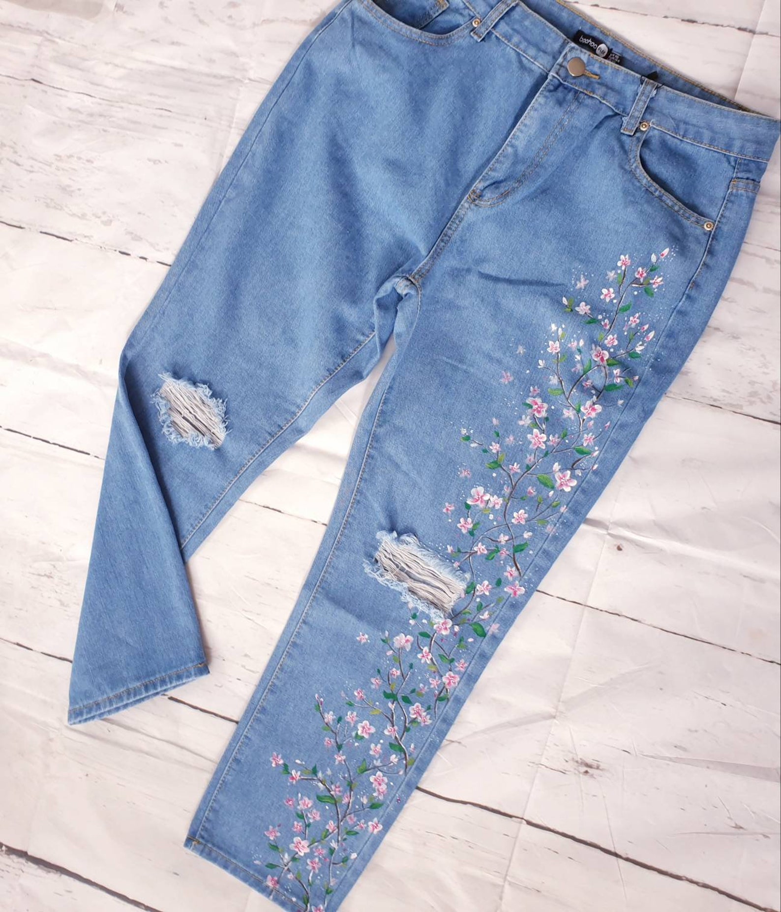 Blossom Painted Jeans Flowers on Jeans Denim Clothes Upcycle Etsy