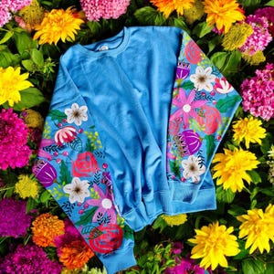 Custom Painted Sweatshirt Spring Flowers gift for Mum Friend Present for her Hand painted clothes Hand painted sweatshirt Made to order