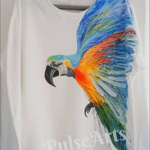 Painted t shirt Hand painted top Woman&#39;s t shirt Parrot on clothes Animal on shirt t shirt Gift for her Birds on t shirt Hand painted tshirt