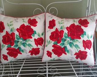 Vintage Wilendur Red Roses Pillow cover
