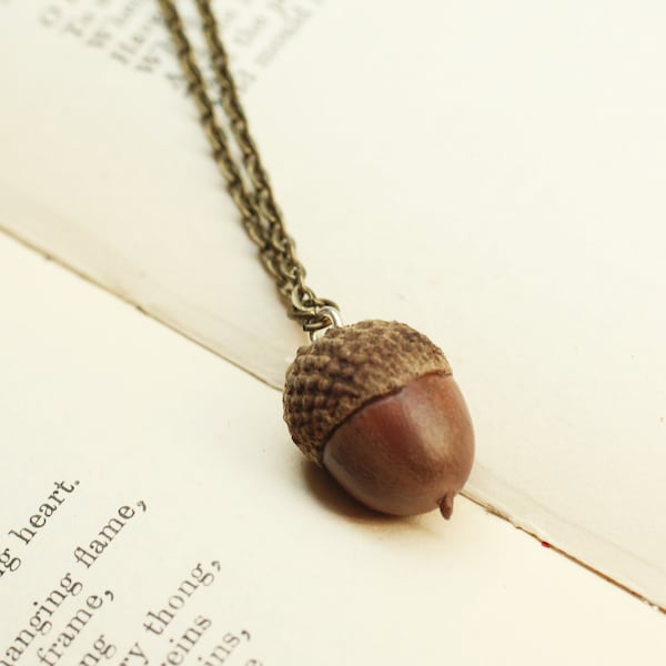 Acorn necklace, Acorn charm, nature jewelry, oak nut pendant, fall lovers gift idea life like acorn necklace autumn gift, acorn pendant