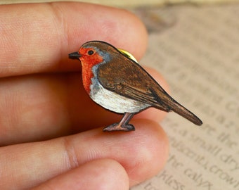 Spilla Robin - Spilla per uccelli in legno - Spilla in legno Robin Spilla Cottagecore Spilla per uccelli Spilla per uccelli da giardino Regalo di gioielli Robin per il suo birdwatching