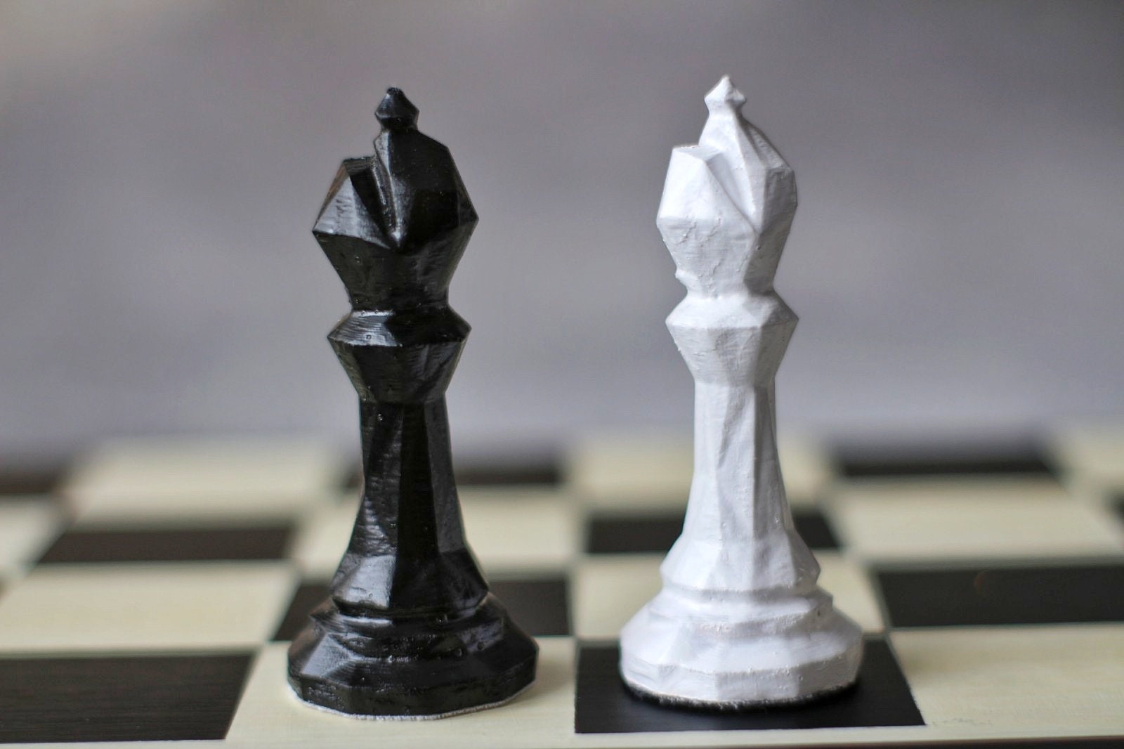 Black White Wood carving chess pieces and case Weighted chess Etsy