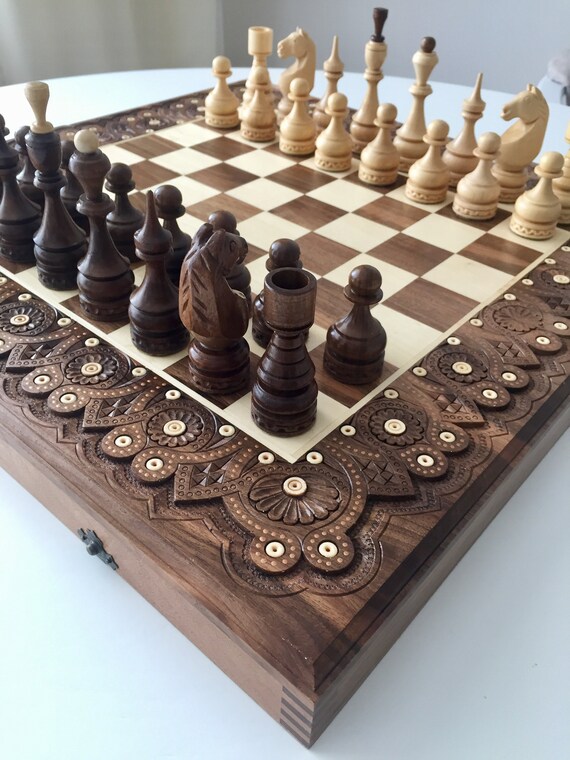 Nice Chess Game on massive wooden board with inlays including wooden  figures