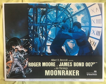 JAMES BOND (A View to a Kill) Wood Poster Bois 40 x 60 cm