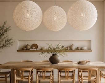 Lámpara colgante Japandi, lámpara de globo hecha a mano, iluminación minimalista.