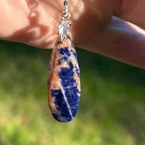 SODALITE NECKLACE