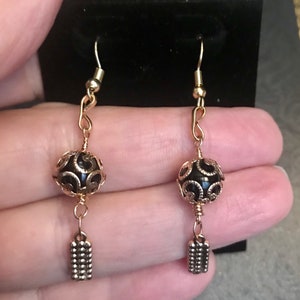 Dangle earrings