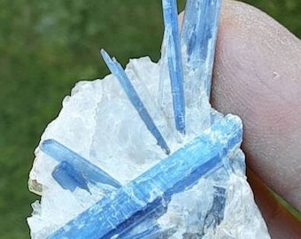 KYANITE  and QUARTZ SPECIMEN