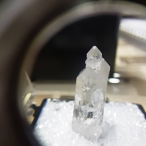 TIBETAN TWINNED QUARTZ crystal thumbnail specimen