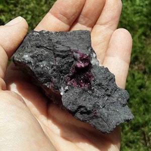 ERYTHRITE SPECIMEN
