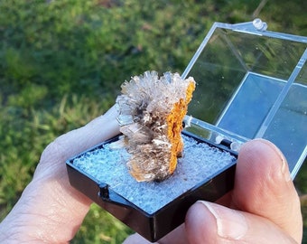 HEMIMORPHITE THUMBNAIL SPECIMEN