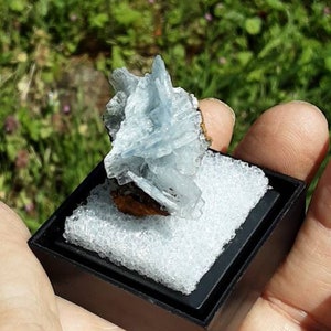BLUE BARITE THUMBNAIL specimen