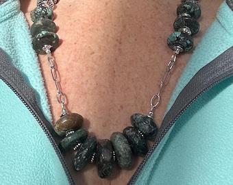 TURQUOISE NECKLACE, natural material from Nevada