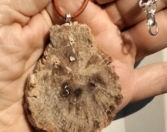 PETRIFIED WOOD NECKLACE