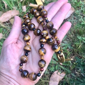 TIGER EYE NECKLACE