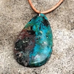 CHRYSOCOLLA NECKLACE