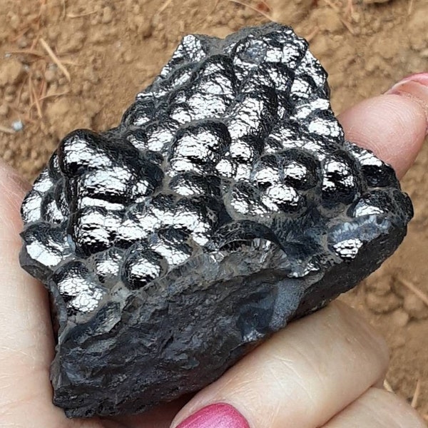 BOTRYOIDAL HEMATITE SPECIMEN