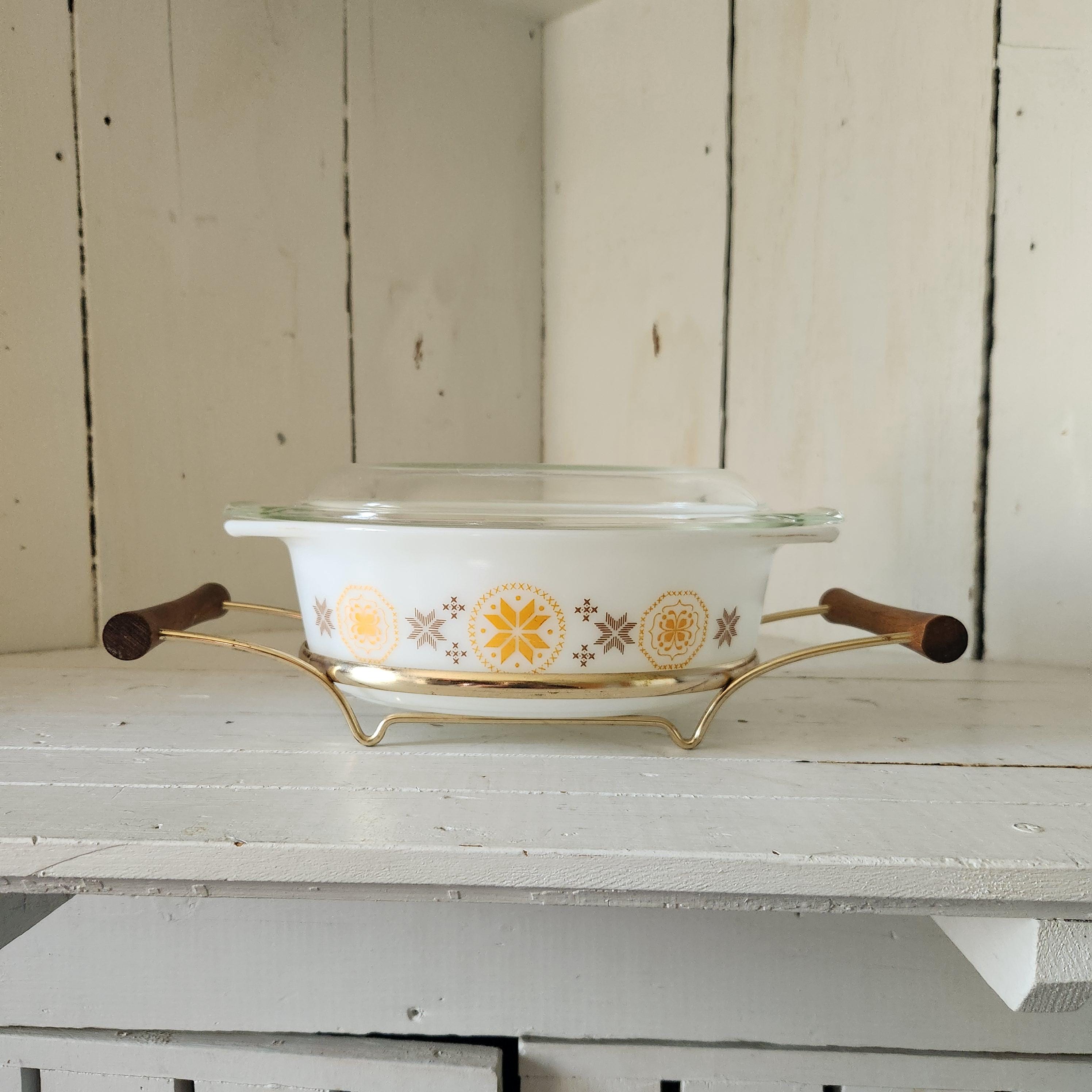 Vintage 1960's Pyrex Town & Country Oval Casserole with Pyrex Serving Stand -Cradle -Star Quilt Pattern Yellow, Orange, Brown - Mint!