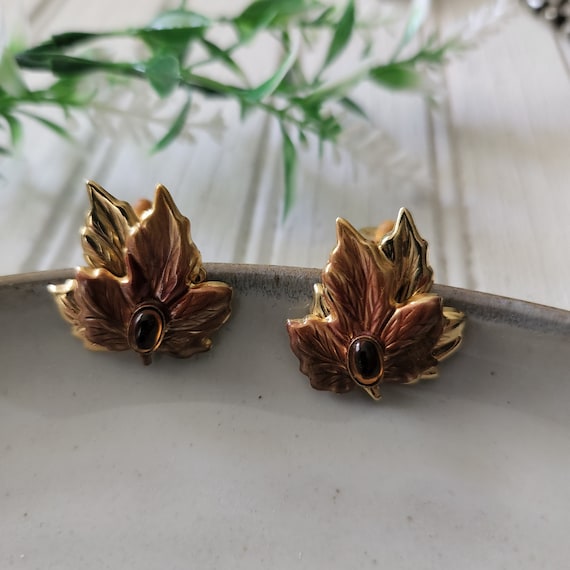 Vintage Mid Century Gold Tone and Amber Leaf Shap… - image 1