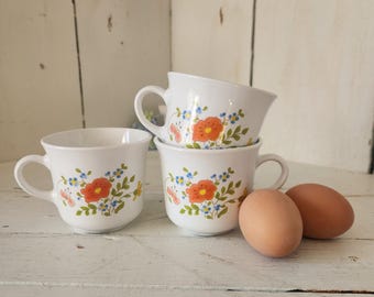 Vintage Corning Ware Wildflower Pattern Coffee Cups / Mugs/ Tea Cups - Set of Three