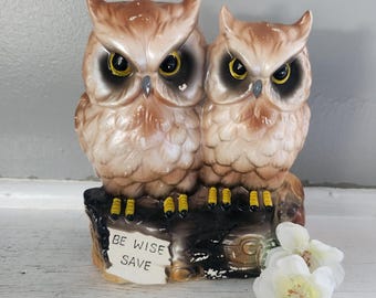 Vintage Ceramic Owl Piggy Bank Clock Statue, Hand Painted  display picture 1