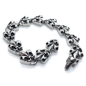 Fleur De Lis Shield Bracelet (c459)