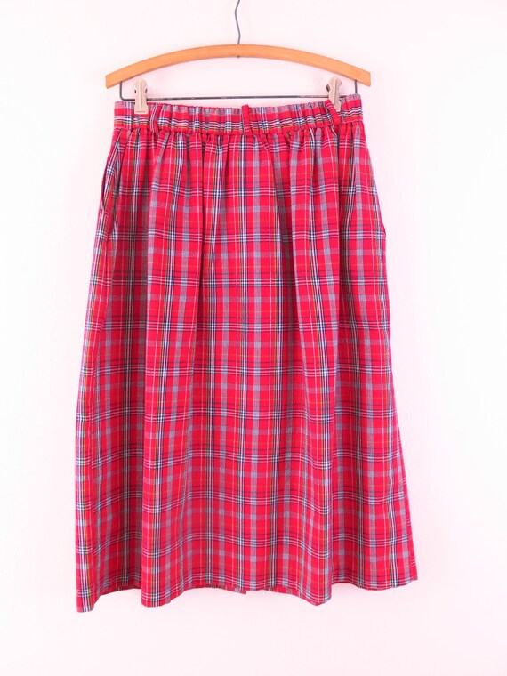 Pink plaid top skirt era