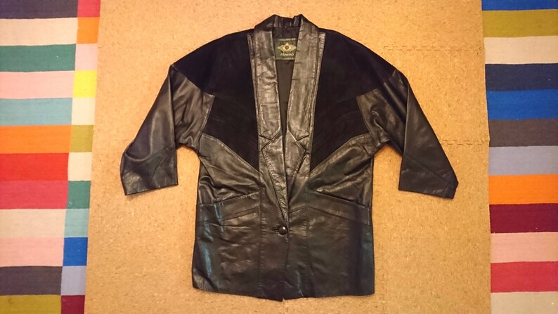90s Era Vintage Leather and Suede 34 Sleeve Jacket Coat in Women\u2019s Estimated One Size Free Size with a 42\u201d waist