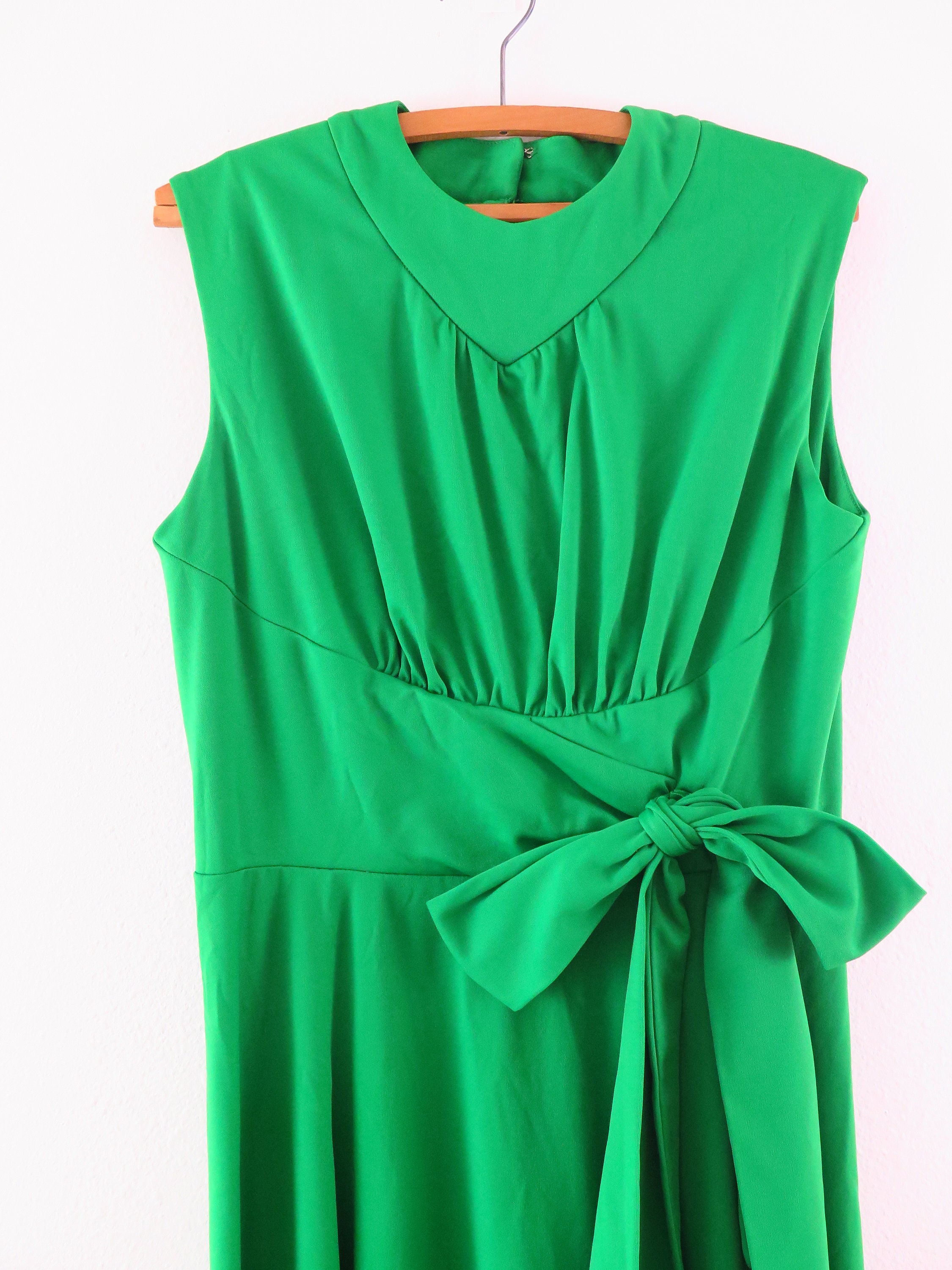 Vintage Dress Green Maxi 70s Era Estimated Medium: A Bright - Etsy