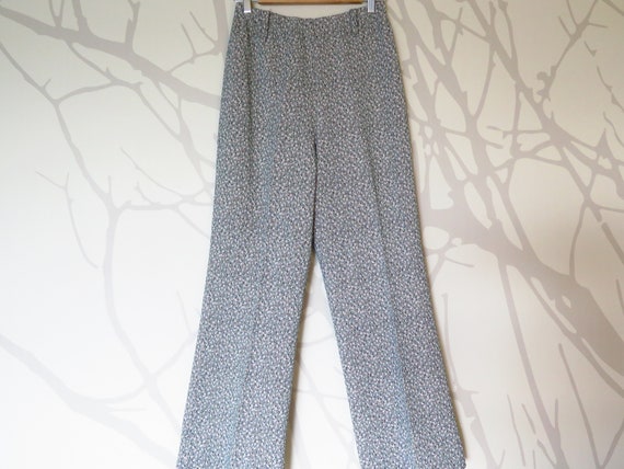 size 14 trousers waist in inches