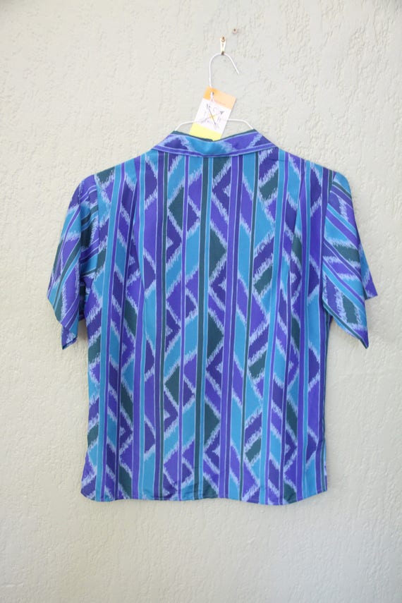 70s Era Vintage Blue Aztec Boho Print Hawaiian Sh… - image 3