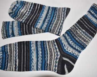 45/46 Gestrickte Socken Wollsocken Stricksocken Haussocken Socks Strümpfe Geschenk blau grau