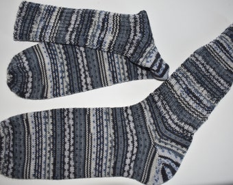 45/46 Gestrickte Socken Wollsocken Stricksocken Haussocken warme Socks Strümpfe Geschenk grau Töne*