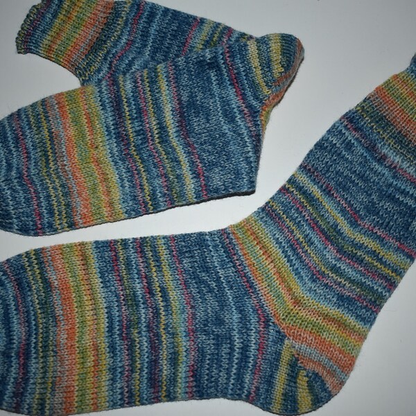 41/42 Lana Grossa Landlust gestrickte Socken Stricksocken Socks Strümpfe Geschenk blau, grün, gelb, aus Kuschelwolle, Haussocken