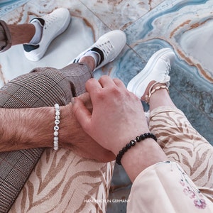 Bracelets partenaires, personnalisés avec le texte de votre choix, bracelets pour couples / bracelets d'amour avec perles, bijoux individuels pour hommes et femmes image 4