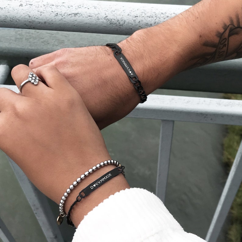 Black partner bracelets | Personalized with your desired text | Bracelets for couples | Love bracelets with engraving, individual jewelry 