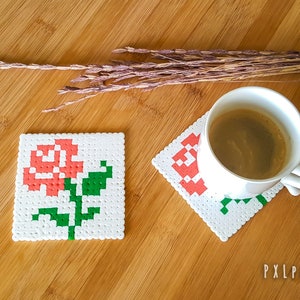Rose Pixel art Coaster Hama Perler beads Floral coaster 8bit Rose Flower Coaster Set Vintage design Retro Look Home decor Romantic decor