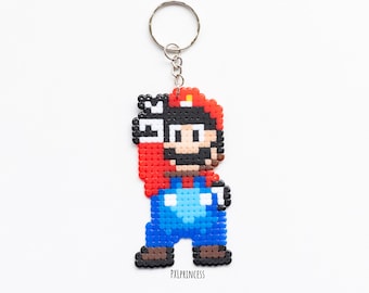 Super Mario keychain Gamer hama Nintendo Videogame Wedding pixel gamer room Mario pixel art Piranha plant