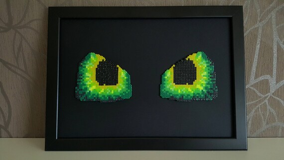 Dragon Eye Toothless 8x12 Framed Pixel Art 8 Bit Wall Art Hama Perles Perler Beads Nerdy Cadeau Geeky Cadeau